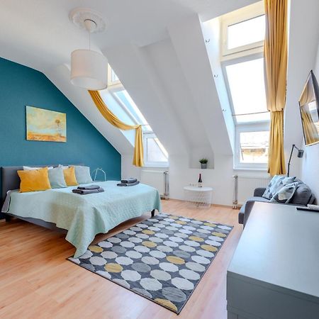 Cozy Flat In The Heart Of Buda بودابست المظهر الخارجي الصورة